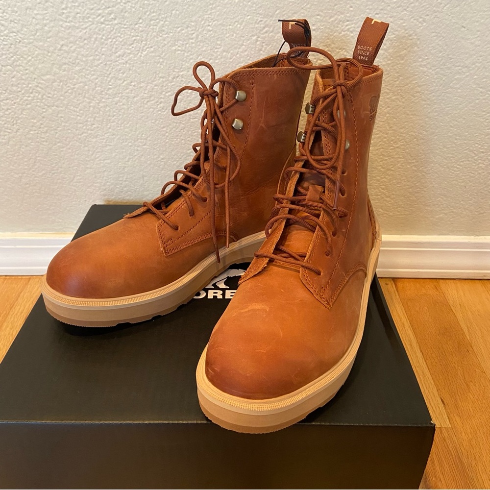 HI-LINE LACE BOOT